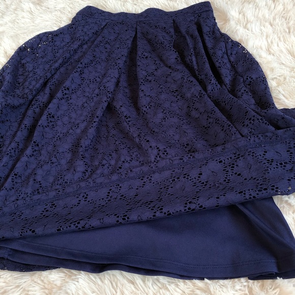 • High Waisted Lace Midi Skirt • - Picture 3 of 4